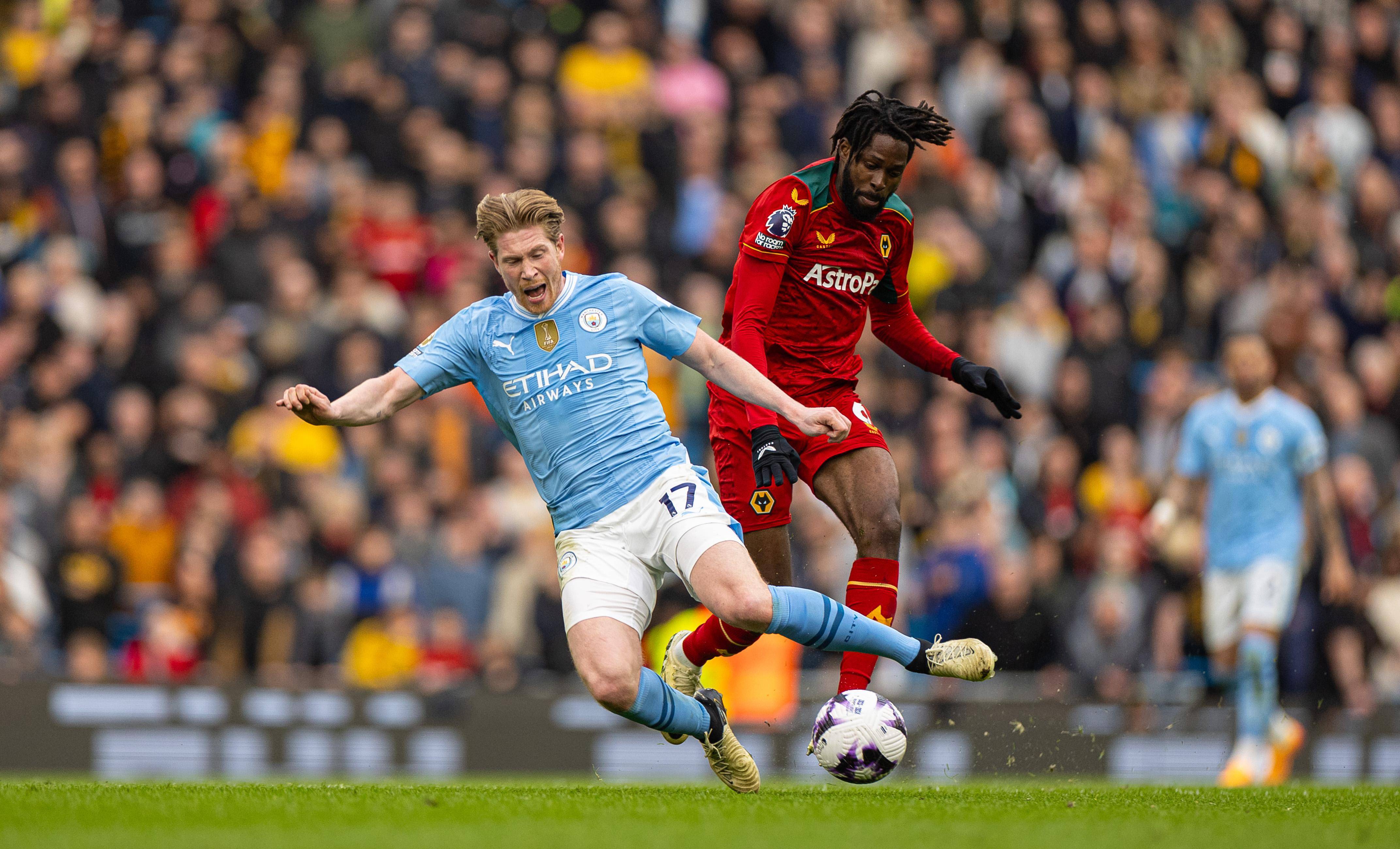 今晚体能课后，曼城单刀错失备战社区盾，震撼外界，年轻球员得到机会的简单介绍