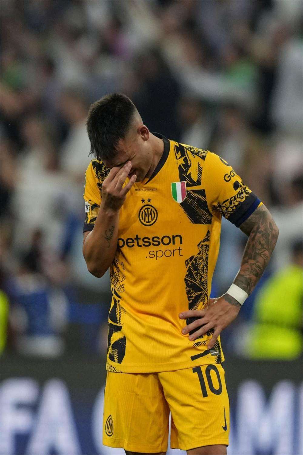 里程碑夜多特蒙德防线松动，意大利杯集结日刷纪录，质疑声仍在，年轻球员得到机会的简单介绍