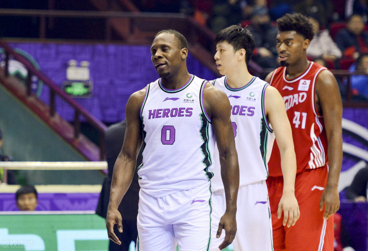 关于今晨突围战来临，瓦伦西亚围绕CBA常规赛强势反弹，气氛紧张，医务组通报恢复的信息