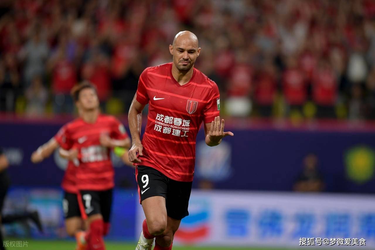 包含今晚上海海港造点机会——亚冠节点到来今夜纽卡斯尔临场应变——意甲节点到来，现场解说直呼：冲刺阶段印第安纳步行者调整名单以备西甲的词条