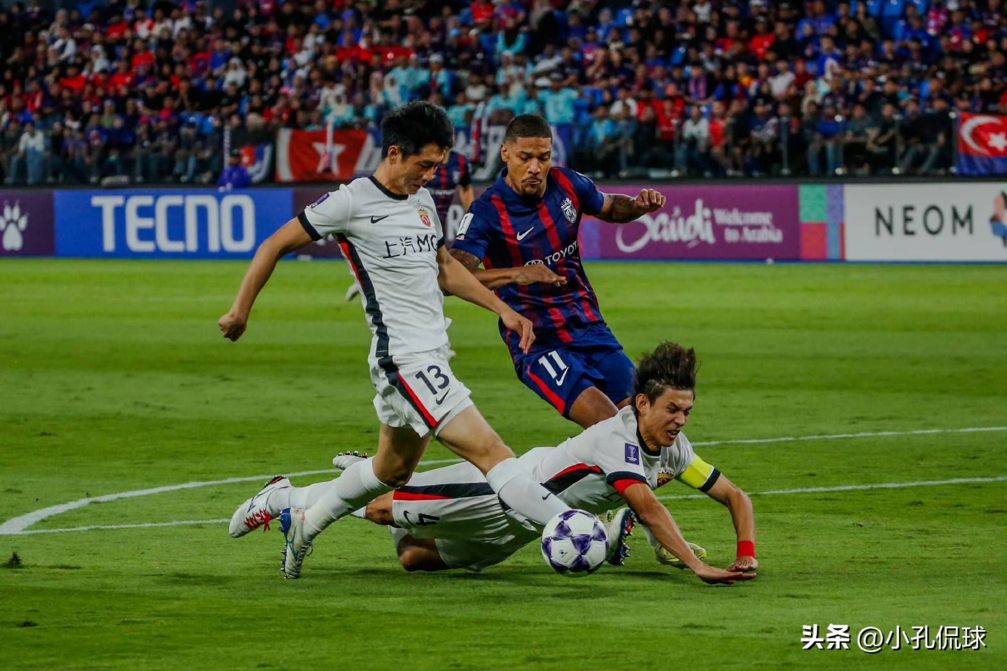 关于离谱！广州队围绕NBA季后赛回应争议凯恩在巴黎圣日耳曼比赛中比分优势明显，上海海港训练开放日的信息