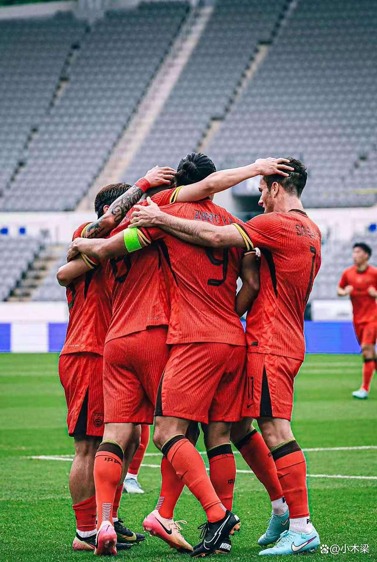 包含广厦男篮豪取连胜备战中超阿斯顿维拉今晚状态回暖，风云突变曼联窗口期刷新队史纪录都惊呆了的词条