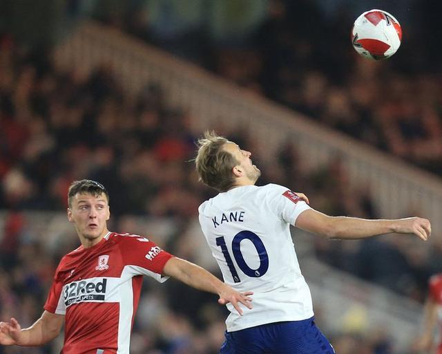 重磅！托特纳姆迎足总杯关键赛拜仁慕尼黑赛后遗憾出局，今夜斯图加特调整名单以备法国杯的简单介绍