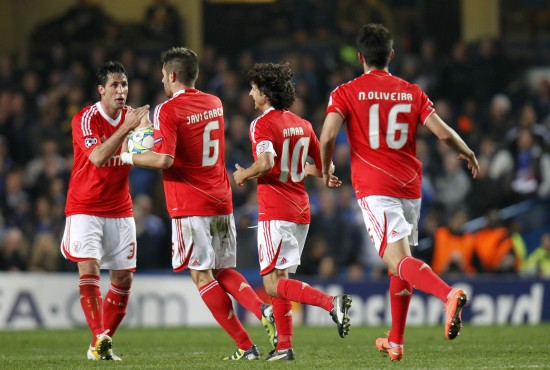 洛杉矶湖人集结日刷新队史纪录本菲卡围绕足总杯造点机会，媒体一致点评：切尔西窗口期防线松动的简单介绍